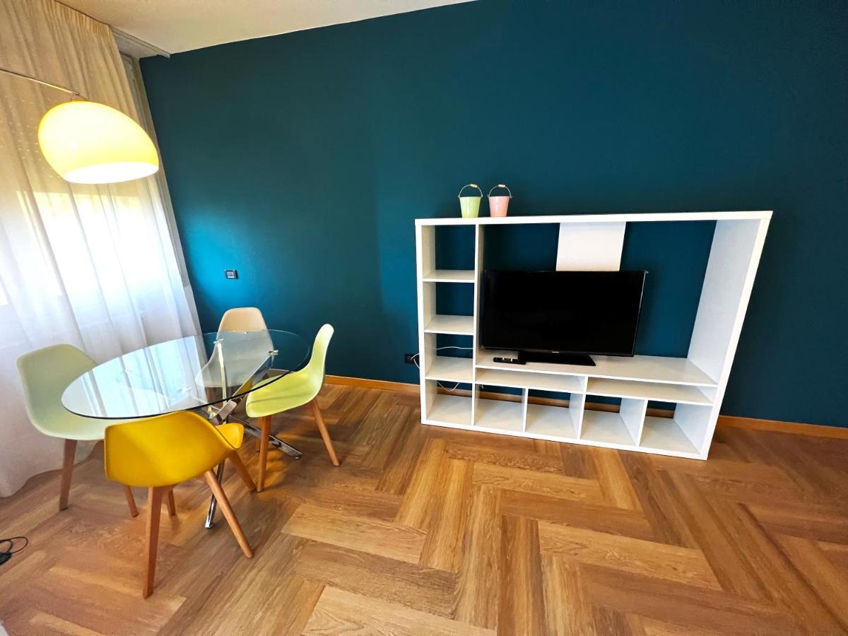 Front Lake Apartment Bardolino Exteriér fotografie