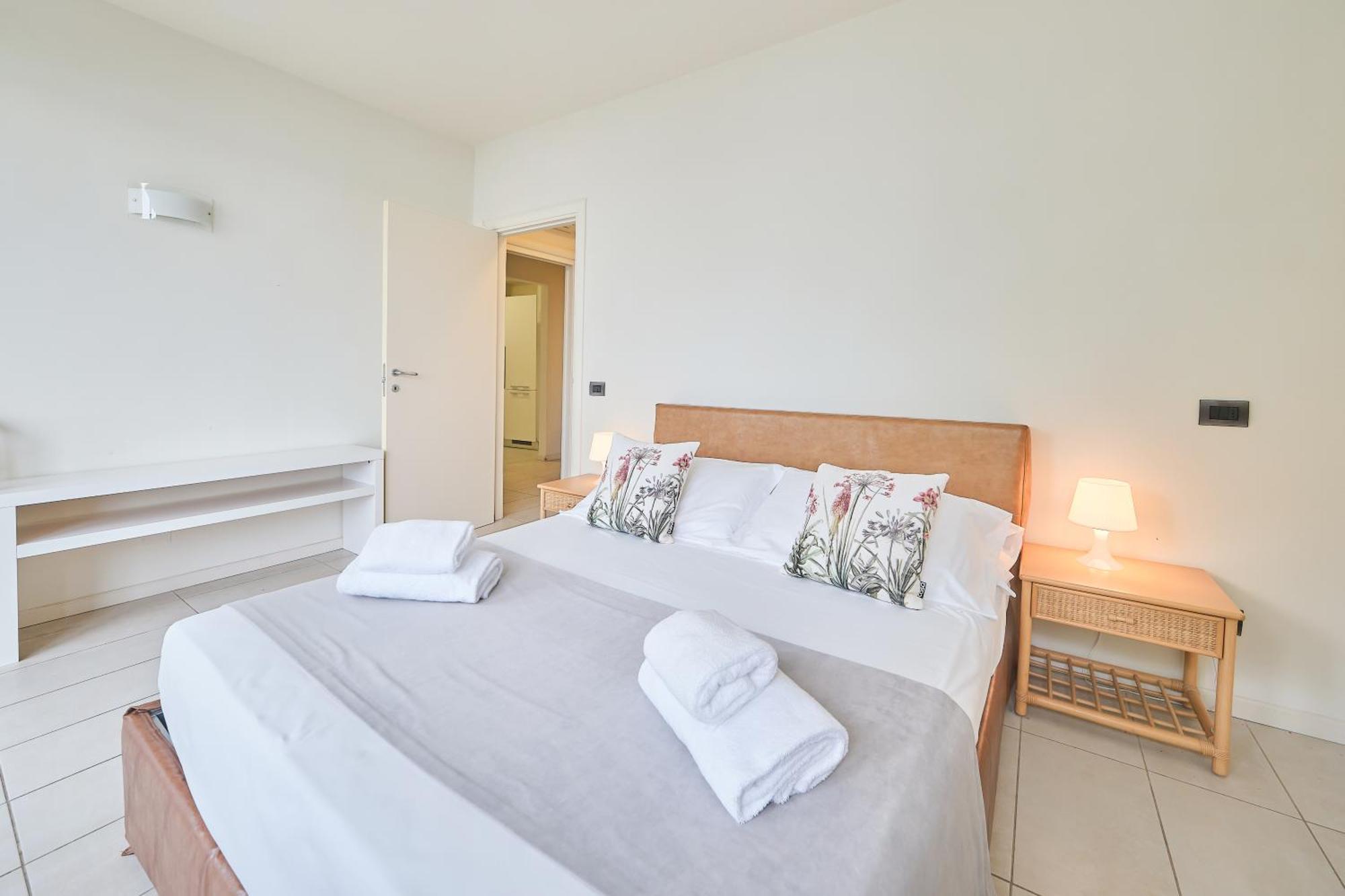 Front Lake Apartment Bardolino Exteriér fotografie